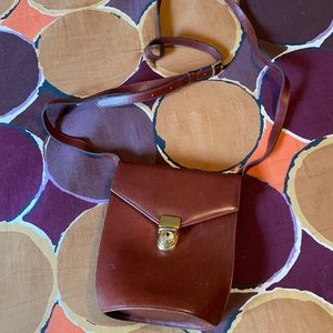 Vintage Coke Haan handbag. Camera bag. Crossbody.